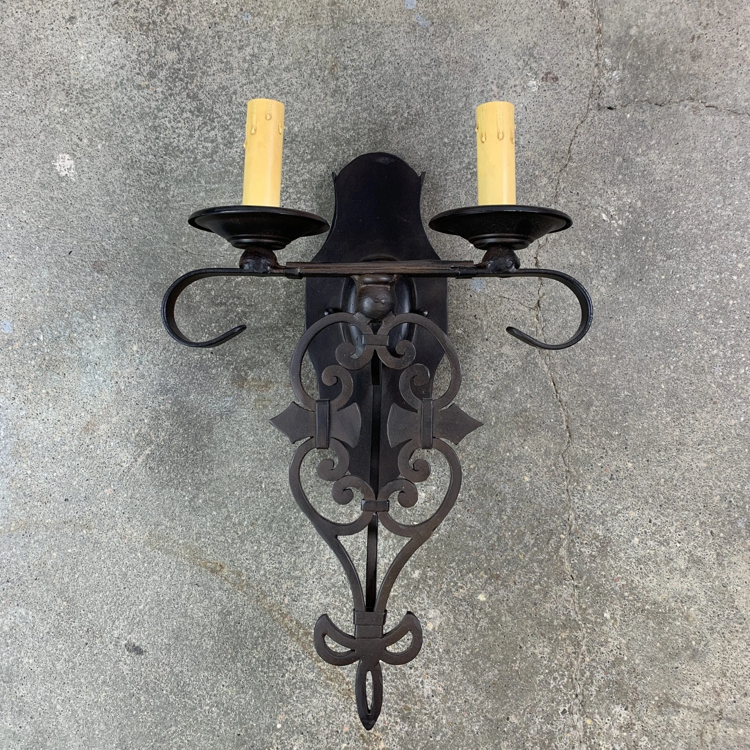 Arte de Mexico Wall Light, Ornate, Bronze, 2 Candle Light
