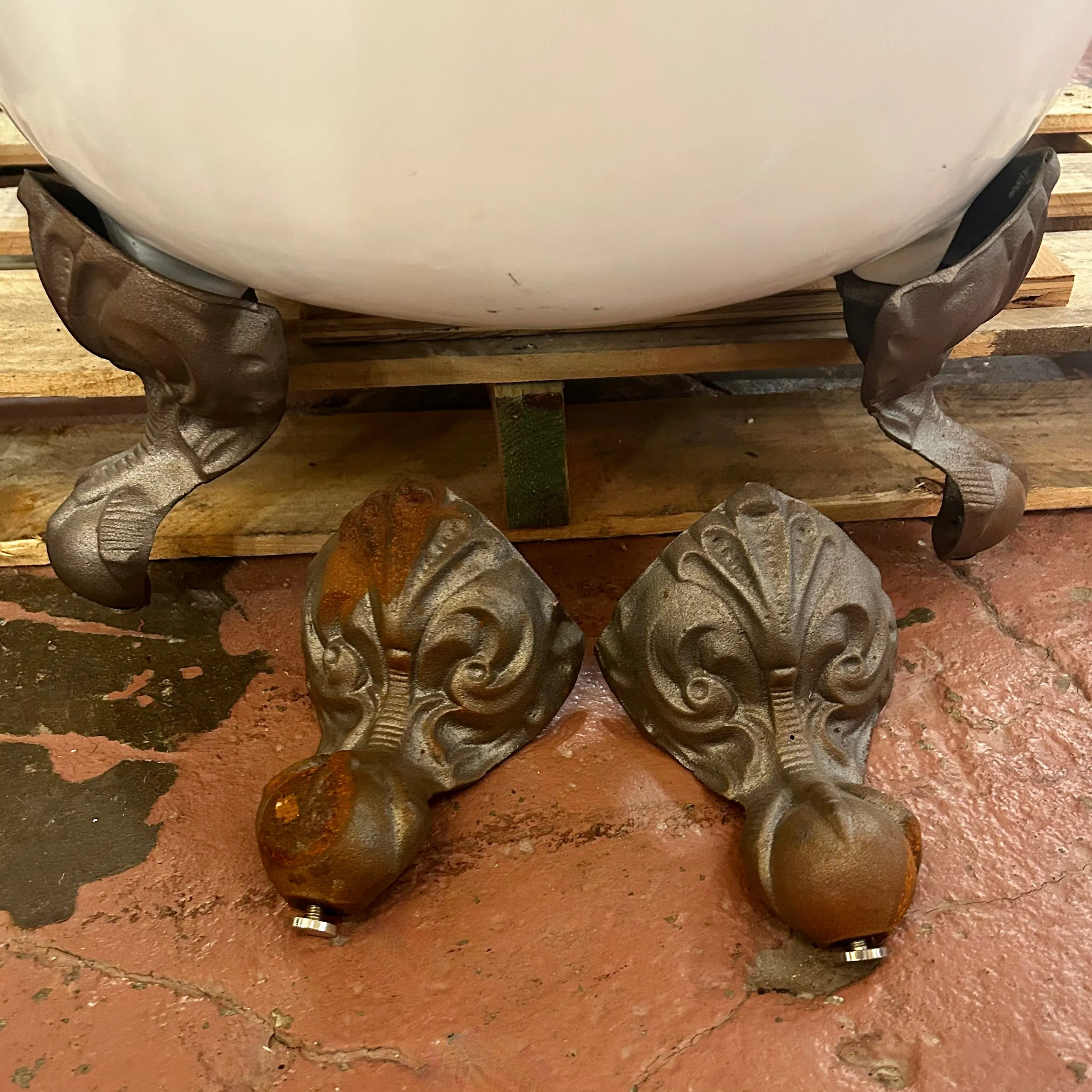 Bathtub Feet, Ball and Claw, Raw Iron, Ornate, Set of Four