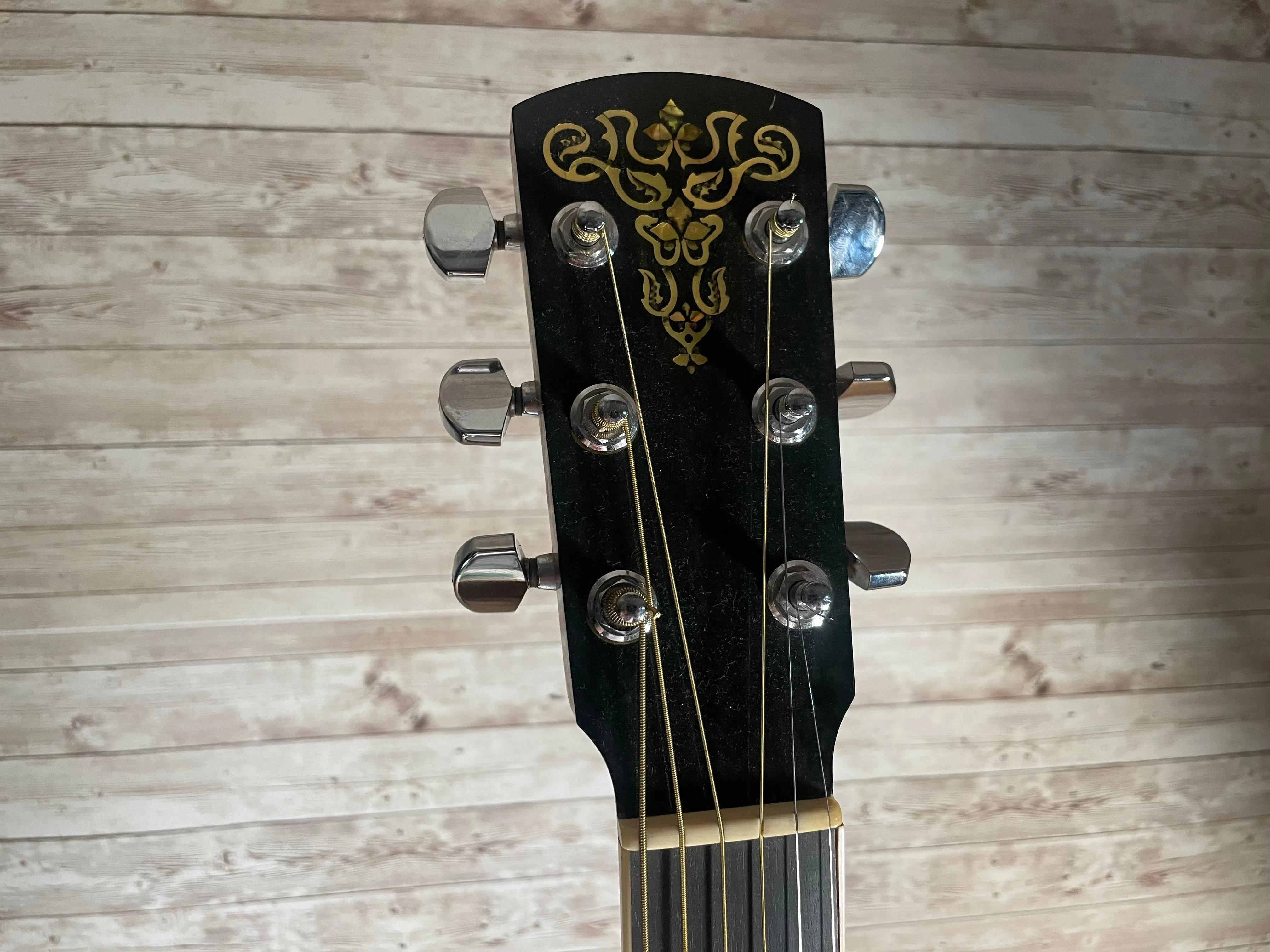 Larrivee J-19 Koa Jumbo Acoustic with Electronics Used