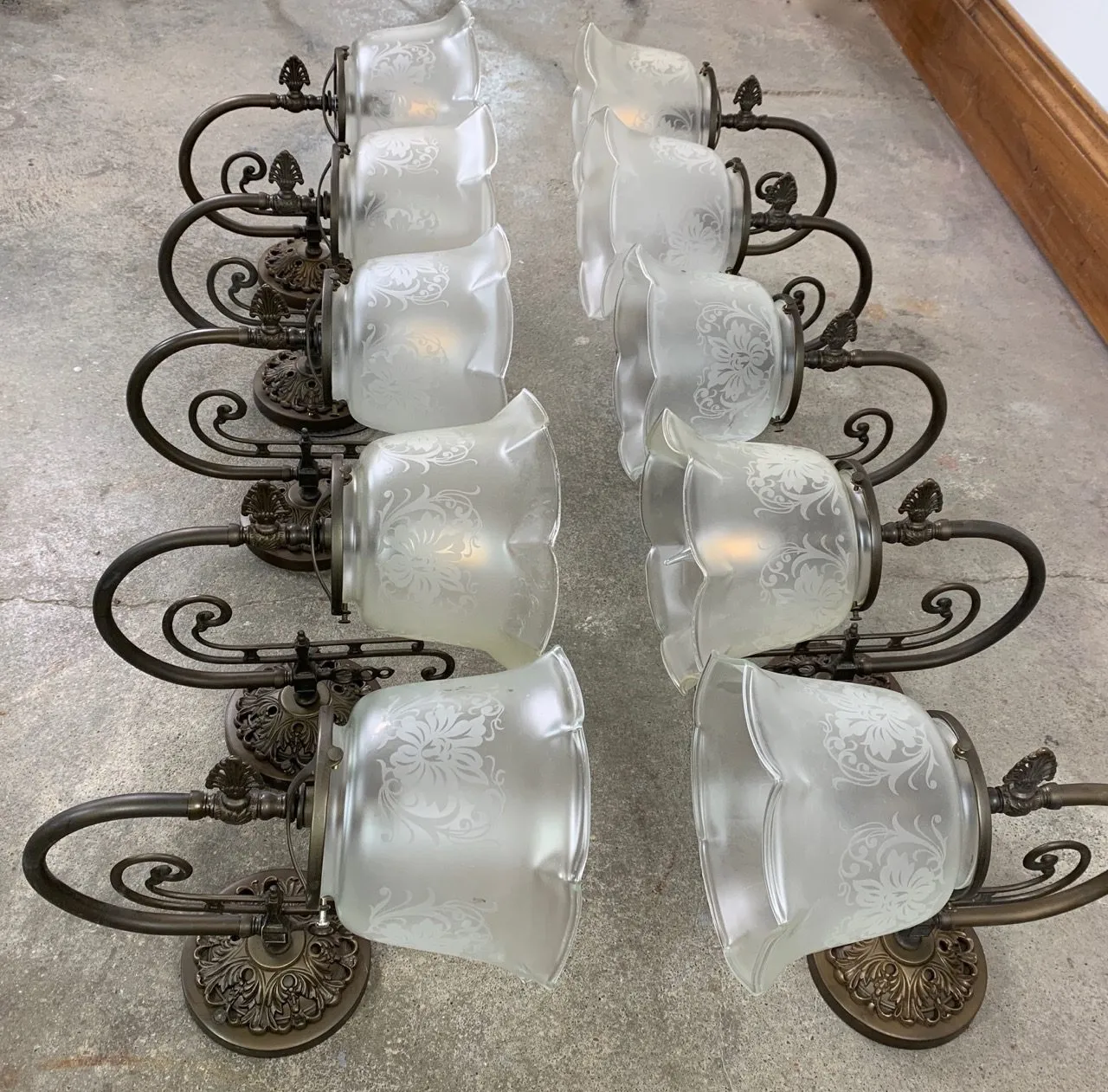 St. Louis Architectural Lighting Wall Sconce Light, Bronze, Etched Glass Shade, Traditional
