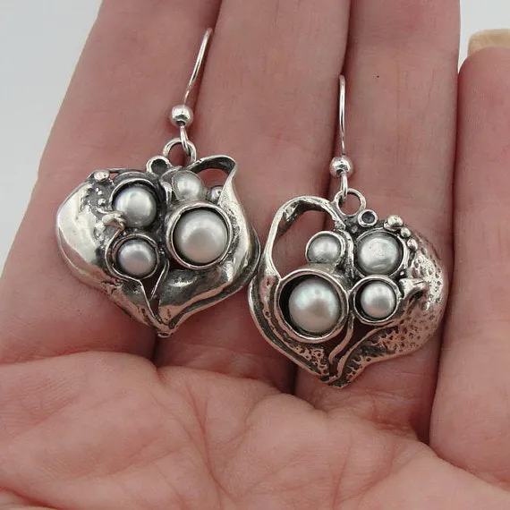 Stunning Handmade Sculpted Sterling Silver and Pearl Earrings (2118p)