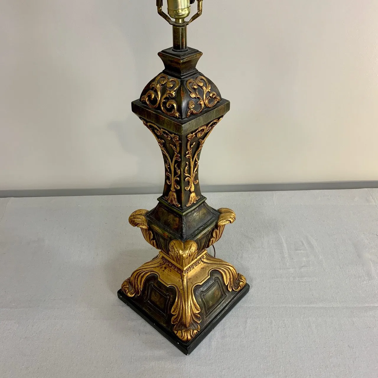 Table Lamp, Golden,  Dark Green, Ornate, Traditional